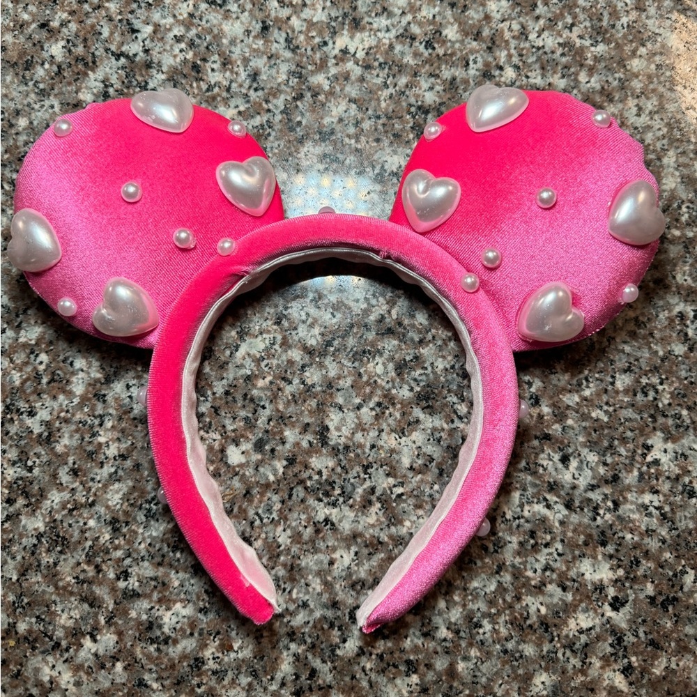 Valentines Day Velvet & Pearl Heart Minnie Ears